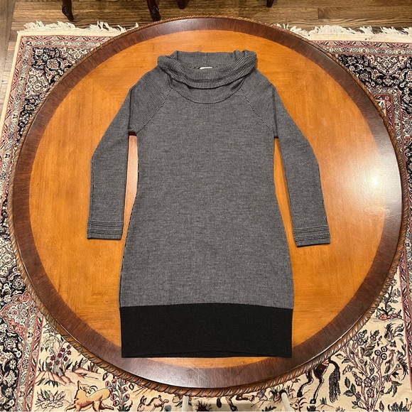 Toad & Co Merino Wool Uptown Sweater Dress Gray/Black Large Cowl Long-Sleeve - Picture 2 of 16